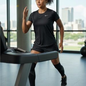 Nike Dri-FIT Tee Running